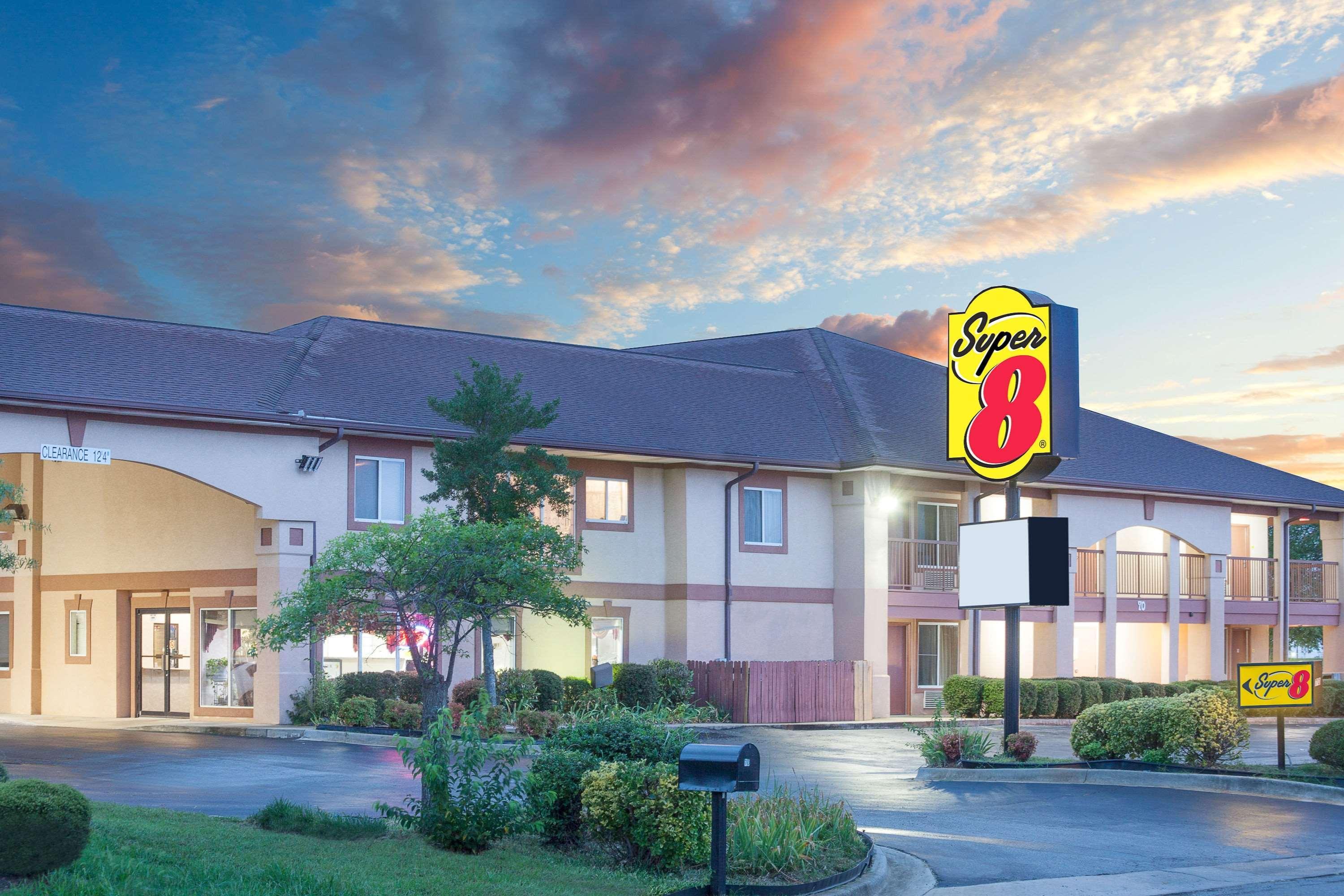 Super 8 By Wyndham Decatur Priceville Exterior foto