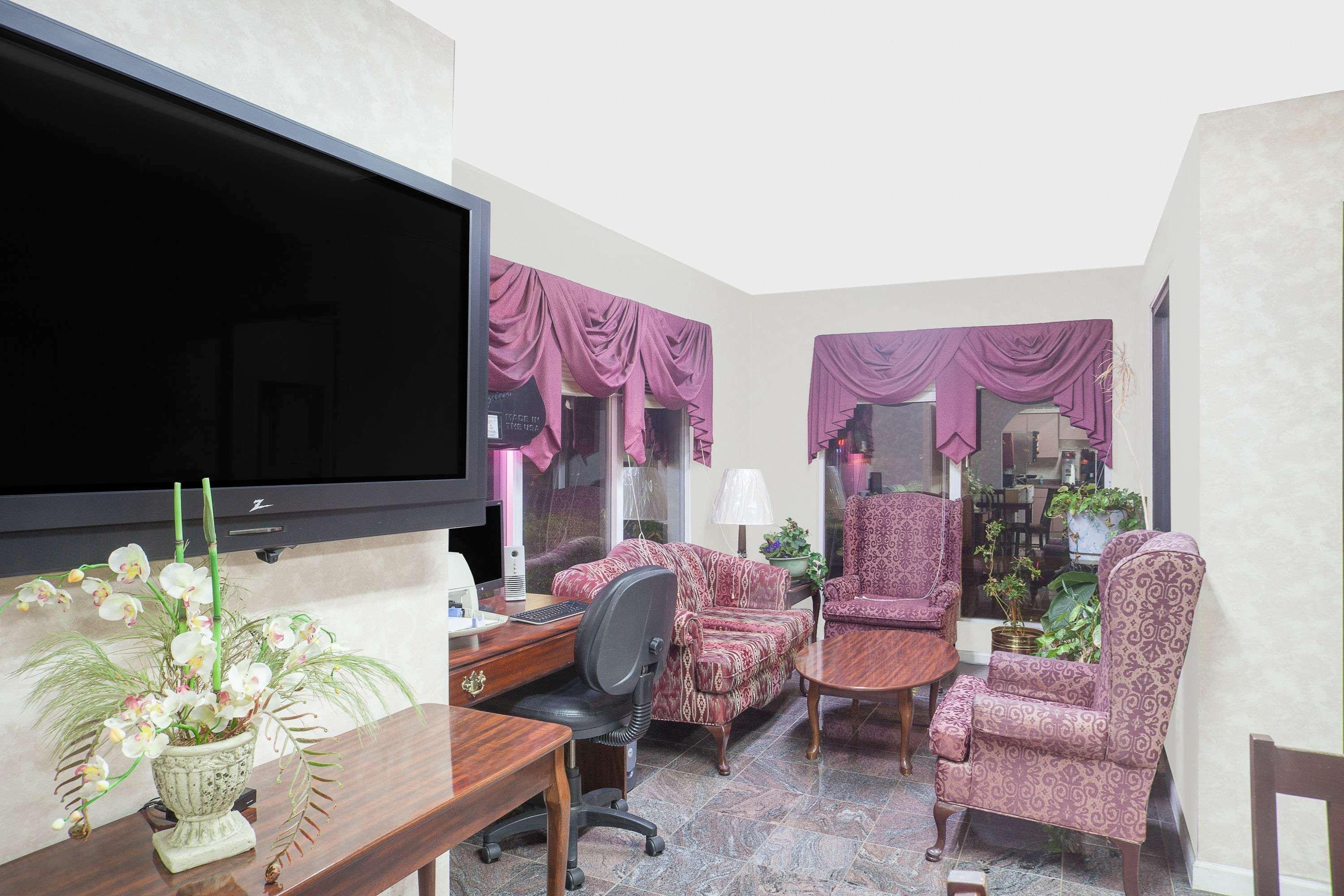 Super 8 By Wyndham Decatur Priceville Exterior foto