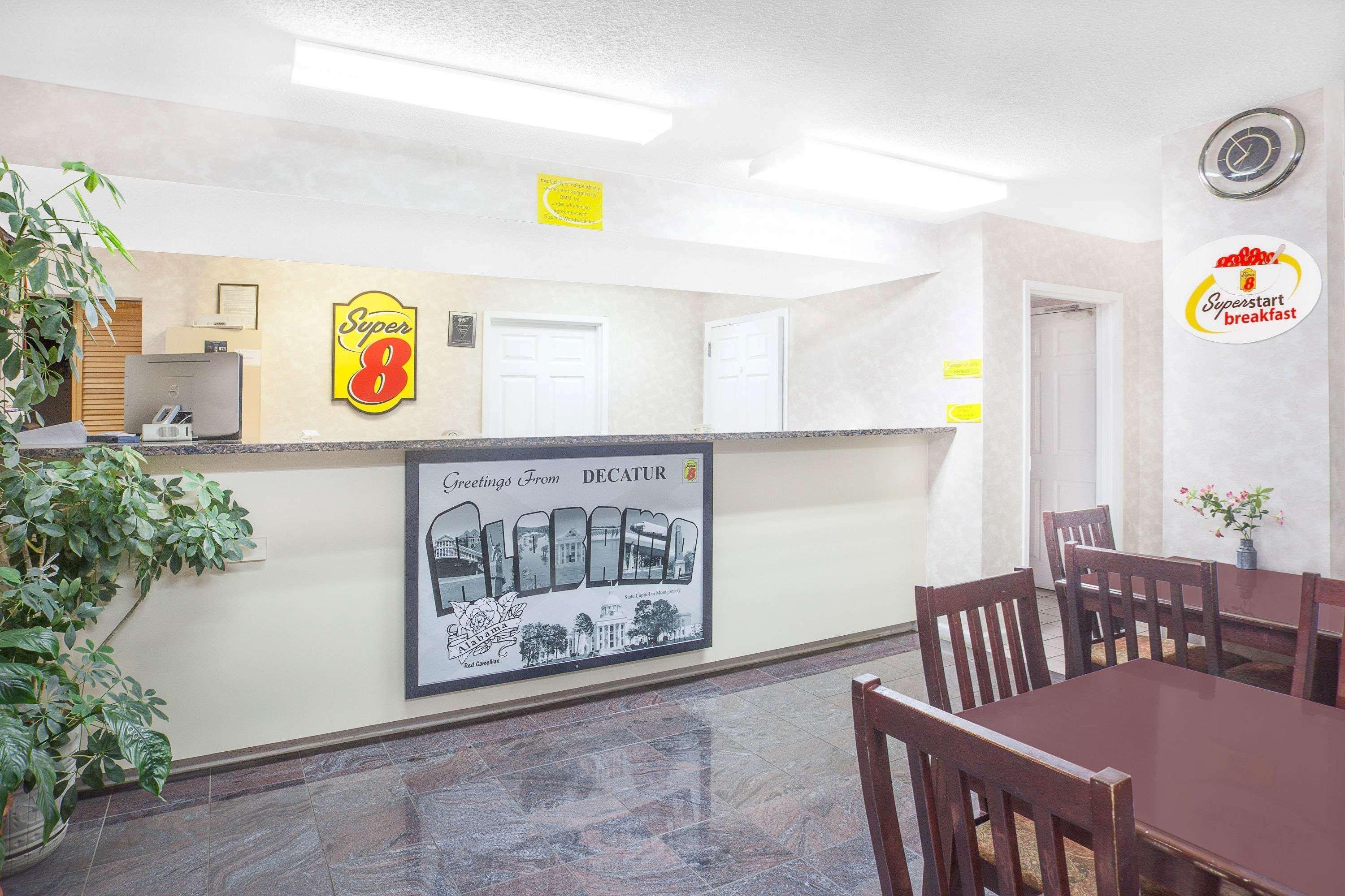Super 8 By Wyndham Decatur Priceville Exterior foto